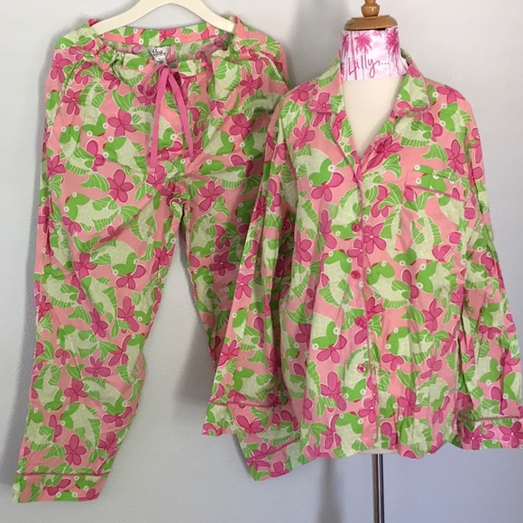 Lilly Pulitzer Other - Rare Lilly Pulitzer Cotton Fish PJS in Pink Green